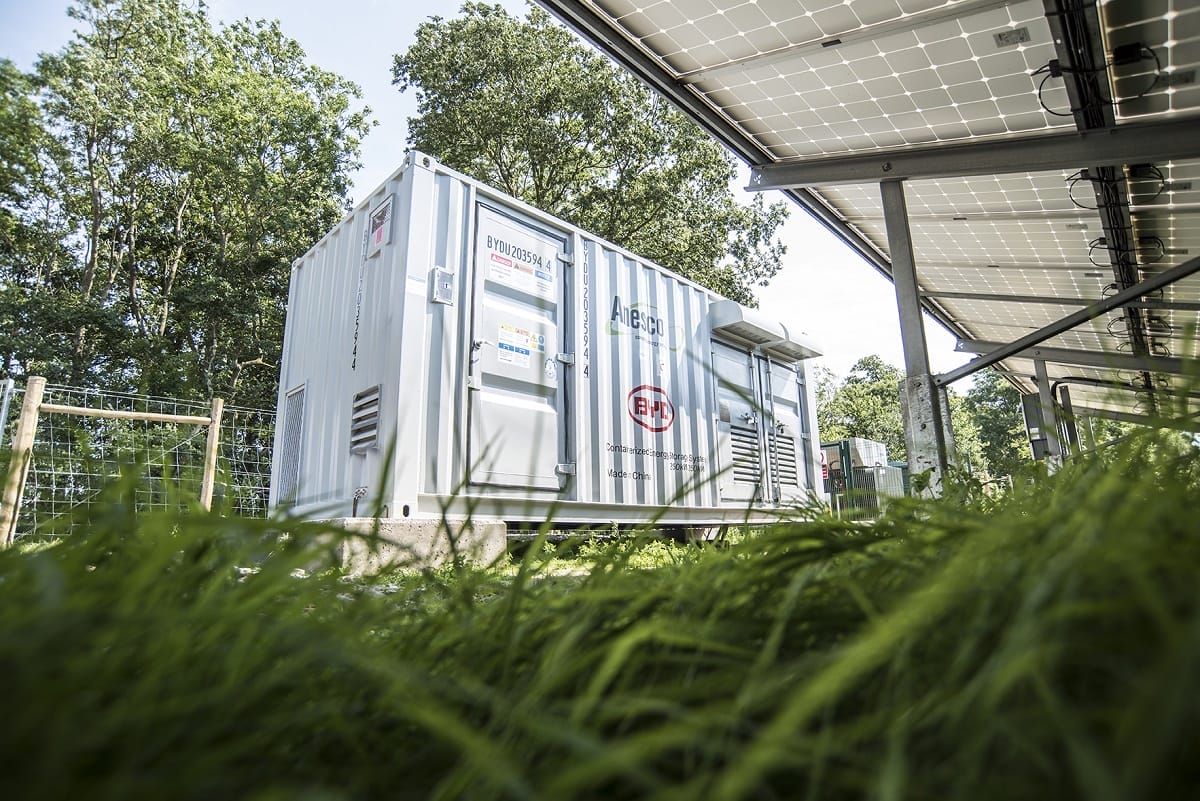 Battery-storage Battery-storage